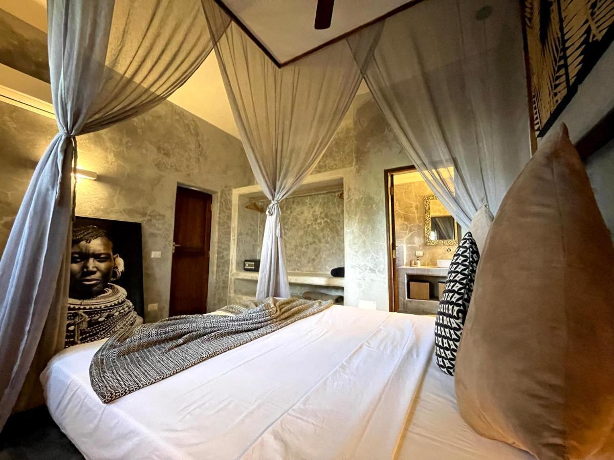 Joya' Beach Suites & Villa Джамбиани Экстерьер фото
